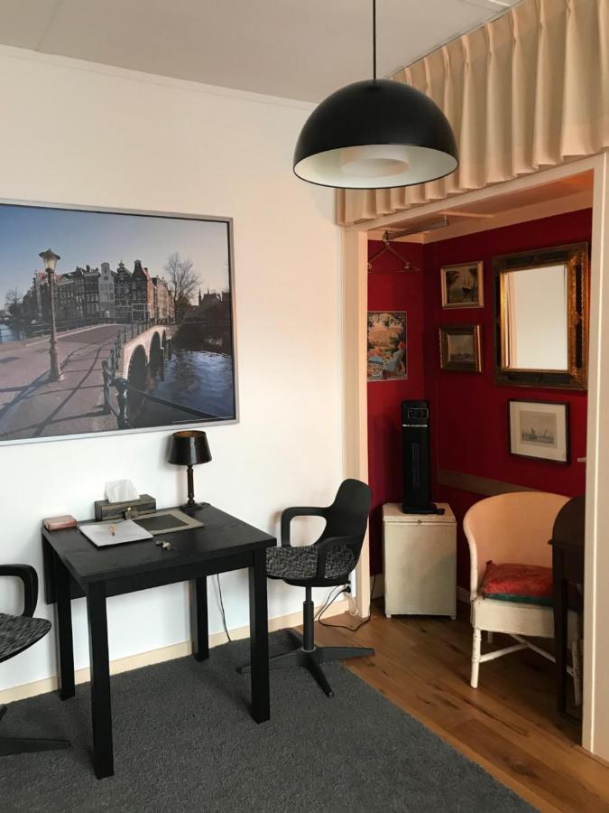 Six Apartment Amsterdam Luaran gambar